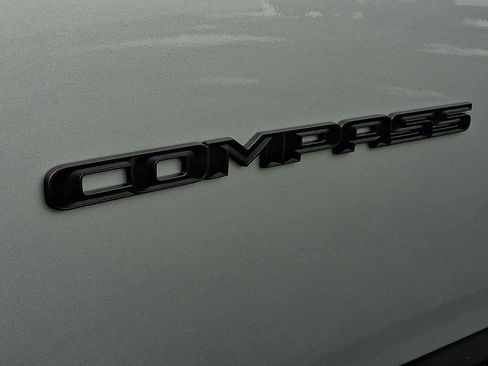 New 2026 Jeep Compass Limited AWD/4WD image 19