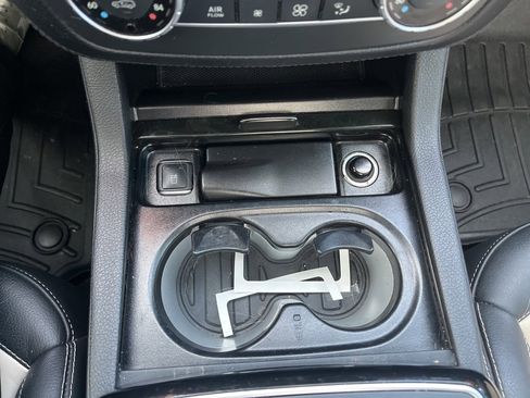 Used 2018 Mercedes-Benz GLE 43 AMG 4MATIC image 45