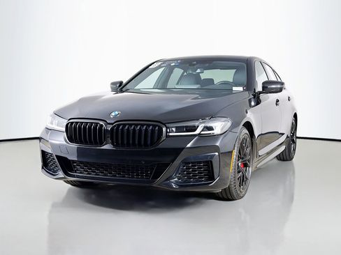 Certified 2022 BMW 540i w/ M Sport Package RWD image 3