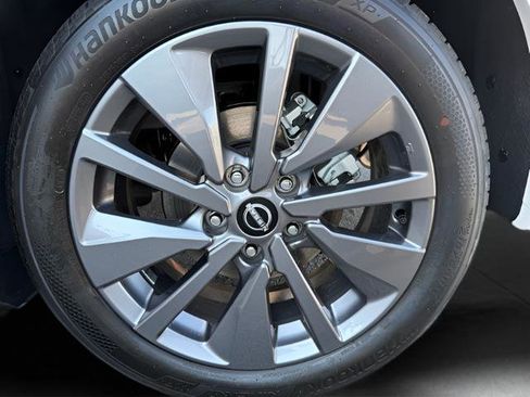 New 2026 Nissan Sentra SL w/ Floor Mat Package FWD image 34