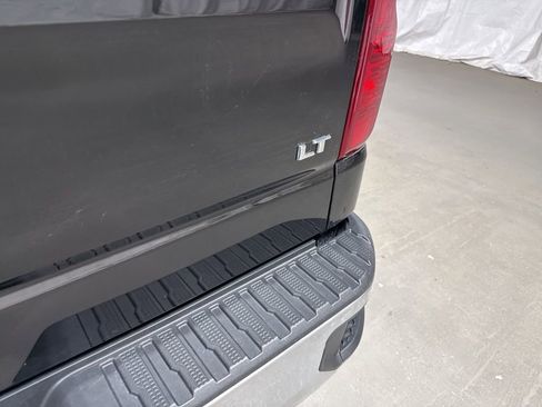 Used 2023 Chevrolet Silverado 1500 LT w/ Z71 Off-Road Package image 19