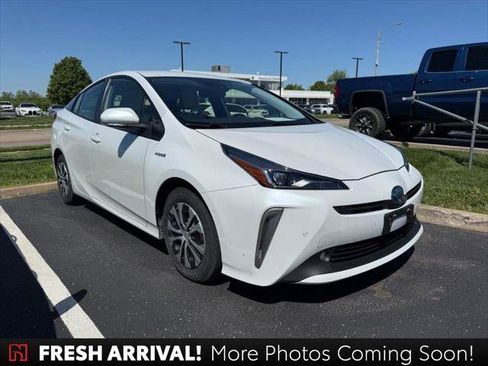 Certified 2021 Toyota Prius XLE AWD/4WD image 1
