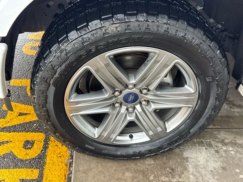 Used 2017 Ford F150 Lariat image 7