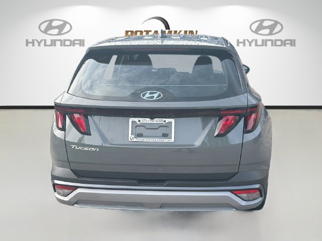 New 2026 Hyundai Tucson SE FWD image 6