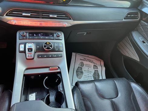 Used 2021 Hyundai Palisade Calligraphy image 39