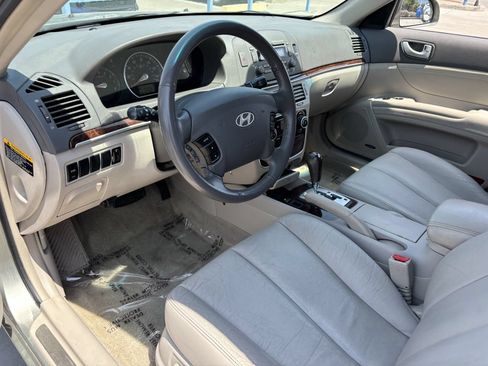 Used 2008 Hyundai Sonata FWD image 16