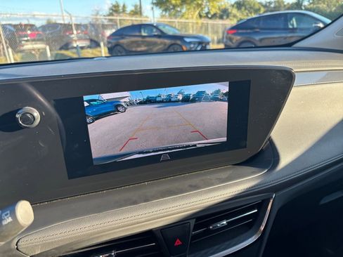 Used 2025 Buick Encore GX Preferred image 17