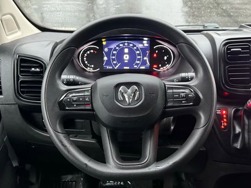 Used 2023 RAM ProMaster 2500 image 10