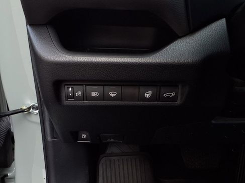 Certified 2022 Toyota RAV4 XLE Premium image 15