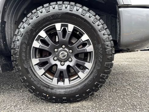 Used 2019 Nissan Titan PRO-4X w/ Pro-4x Convenience Package AWD/4WD image 73