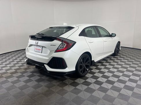 Used 2018 Honda Civic Sport image 5