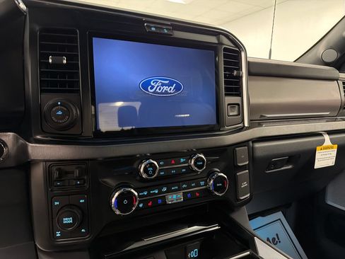 New 2026 Ford F250 Platinum AWD/4WD image 16