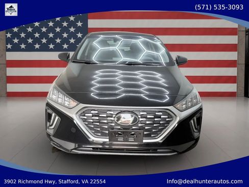 Used 2020 Hyundai Ioniq SEL FWD image 2