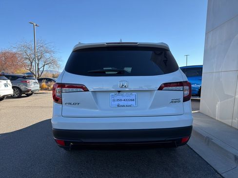 Used 2022 Honda Pilot Sport image 6