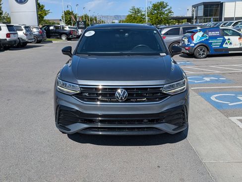 Used 2024 Volkswagen Tiguan SE R-Line AWD/4WD image 12