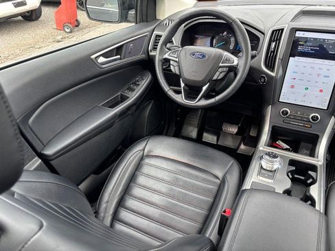 Used 2022 Ford Edge SEL w/ Convenience Package image 13