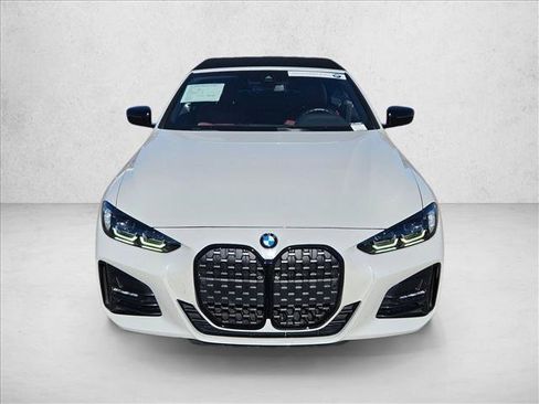 Used 2022 BMW 430i Convertible w/ M Sport Package image 2