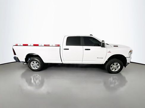 Used 2025 RAM 2500 Big Horn AWD/4WD image 8