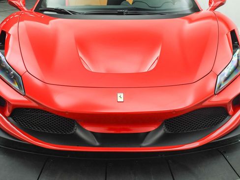 Certified 2021 Ferrari F8 Tributo image 27