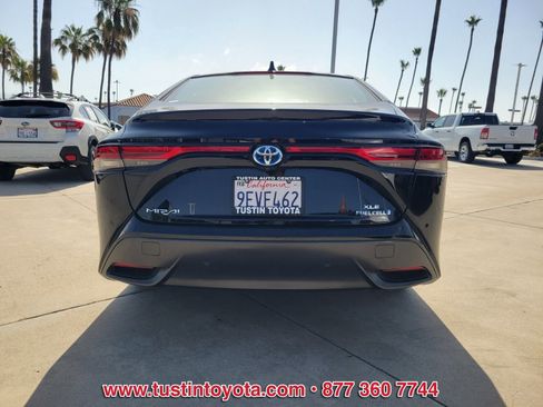 Certified 2022 Toyota Mirai w/ Advanced Technology Package RWD image 5