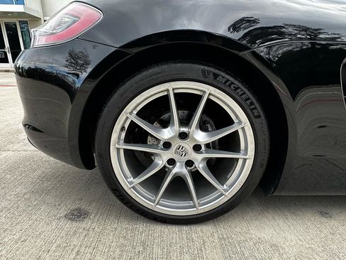 Used 2015 Porsche Boxster RWD image 12