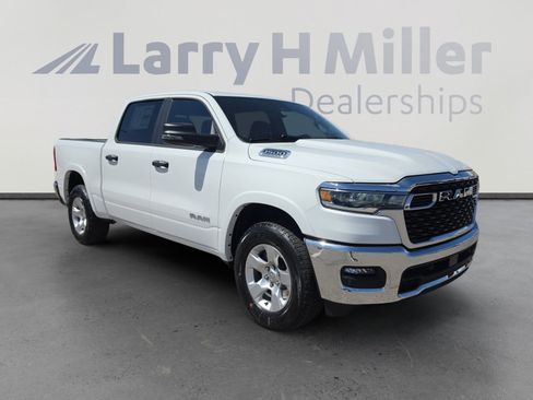 New 2026 RAM 1500 Big Horn AWD/4WD image 7