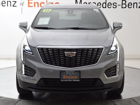 Used 2025 Cadillac XT5 Luxury FWD image 8