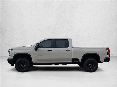 New 2026 Chevrolet Silverado 2500 ZR2 image 5