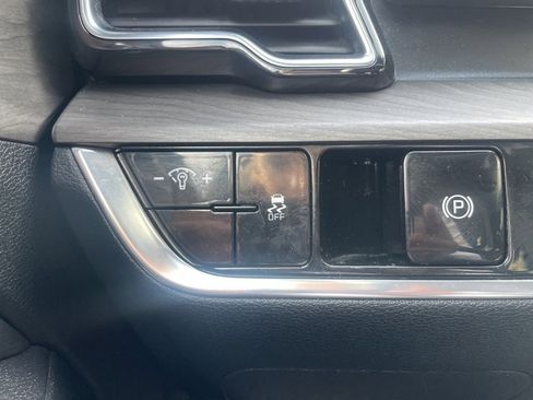 Certified 2023 Kia Sportage X-Line image 17