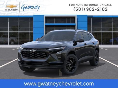 New 2026 Chevrolet Trax LT w/ Midnight Edition FWD image 6