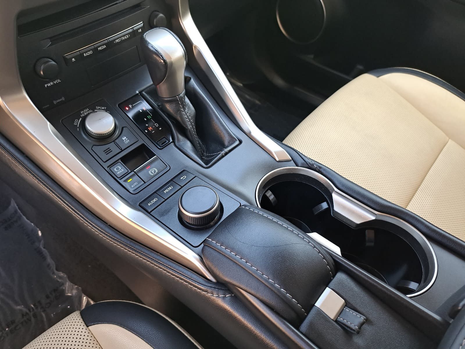 Used 2015 Lexus NX 200t FWD w/ Premium Package image 26