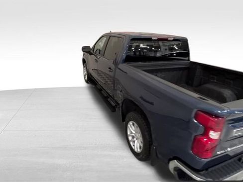 Used 2023 Chevrolet Silverado 1500 LT image 4