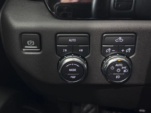 Certified 2023 GMC Sierra 1500 Elevation AWD/4WD image 23