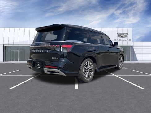 Used 2025 INFINITI QX80 Sensory AWD/4WD image 8