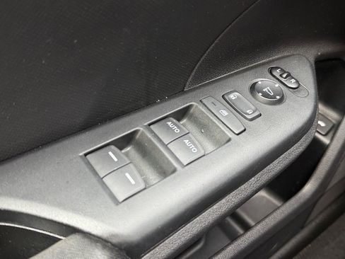 Used 2020 Honda Civic LX image 18