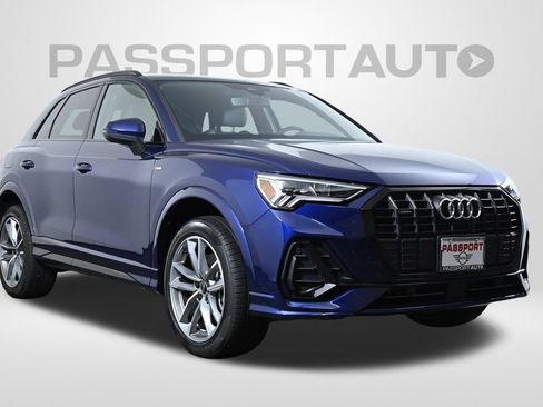 Used 2024 Audi Q3 2.0T Premium Plus w/ Premium Plus Package image 3