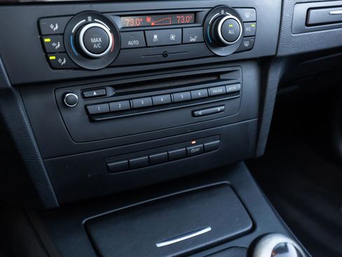 Used 2013 BMW M3 Convertible image 37