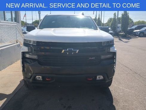 Used 2019 Chevrolet Silverado 1500 LT Trail Boss AWD/4WD image 12