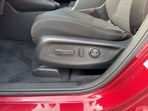 Used 2024 Honda CR-V Sport image 9