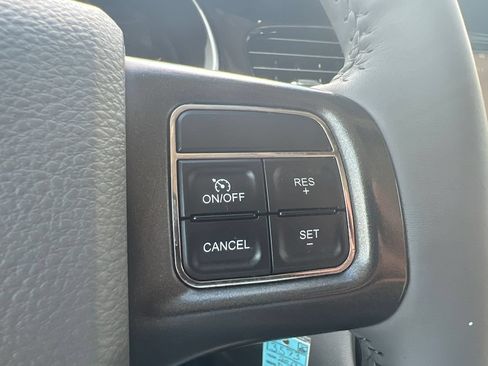 Used 2013 Dodge Dart Limited w/ Premium Group FWD image 18