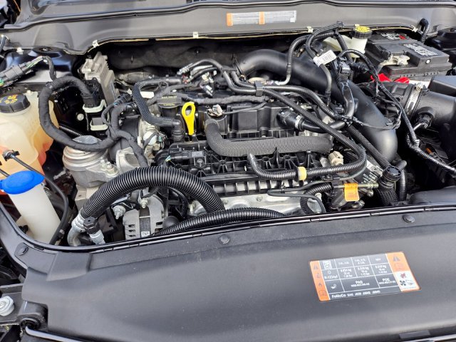 Used 2020 Ford Fusion SE w/ Equipment Group 151A FWD image 21