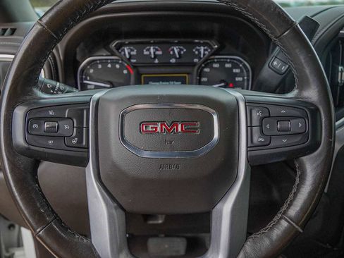 Used 2021 GMC Sierra 1500 SLT w/ X31 Off-Road Package image 12