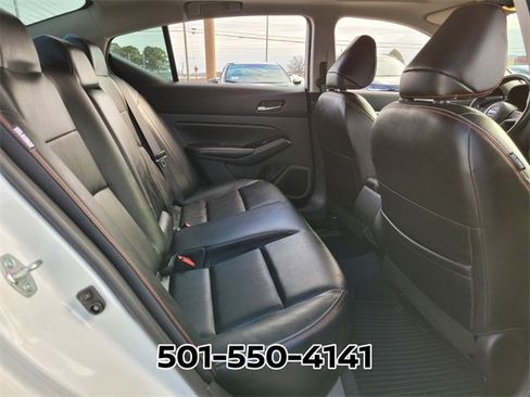 Used 2024 Nissan Altima 2.5 SR w/ SR Premium Package image 16