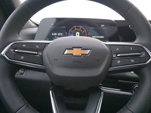 New 2026 Chevrolet Equinox LT w/ Convenience Package II image 12