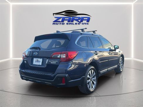 Used 2018 Subaru Outback 3.6R Touring w/ Popular Package #3 AWD/4WD image 7
