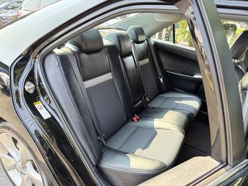 Used 2014 Toyota Camry SE FWD image 13
