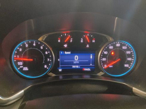 Used 2019 Chevrolet Equinox LT FWD image 23
