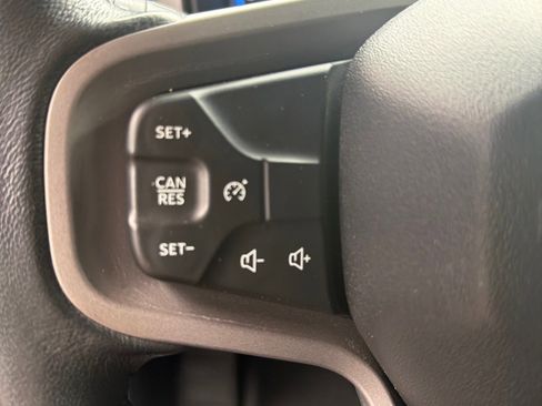 Used 2024 Ford Bronco Black Diamond AWD/4WD image 18