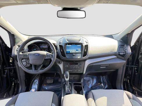 Used 2019 Ford Escape SE image 3