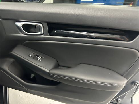 Used 2023 Honda Civic EX-L image 19